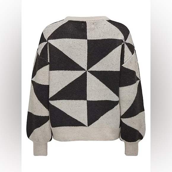 Only Jacquard Geometric Sweater - Picture 2 of 10